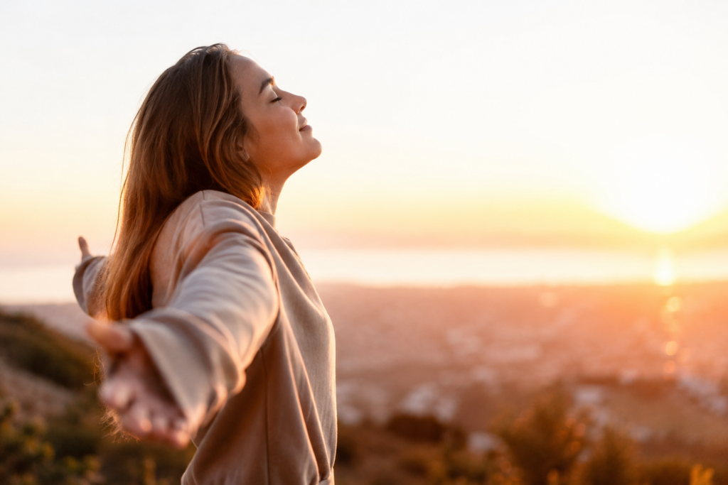 El hábito que puede cambiar tu forma de ver la vida: agradecer lo que tienes podría aumentar tu bienestar