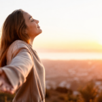 El hábito que puede cambiar tu forma de ver la vida: agradecer lo que tienes podría aumentar tu bienestar